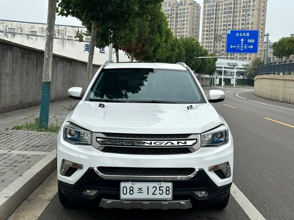 Changan CS75 2016 — фото 2