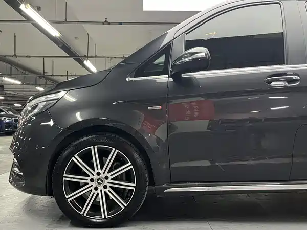 Mercedes-Benz V-Class 2021
