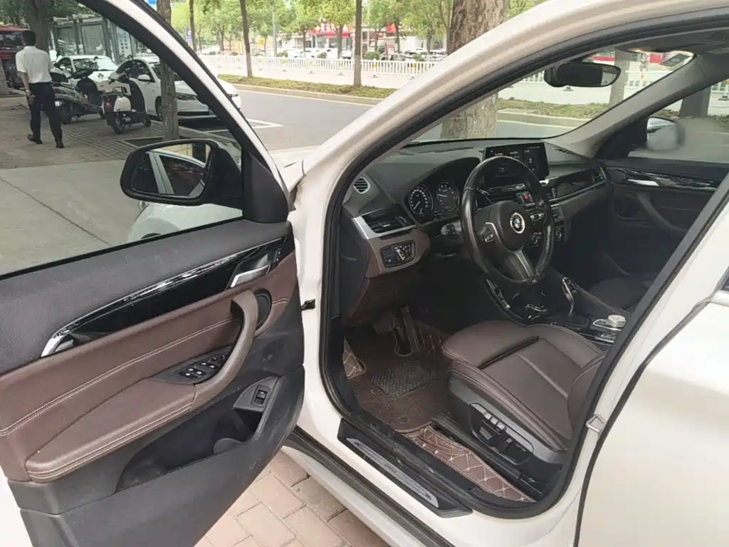 BMW X1 2020 — фото 16