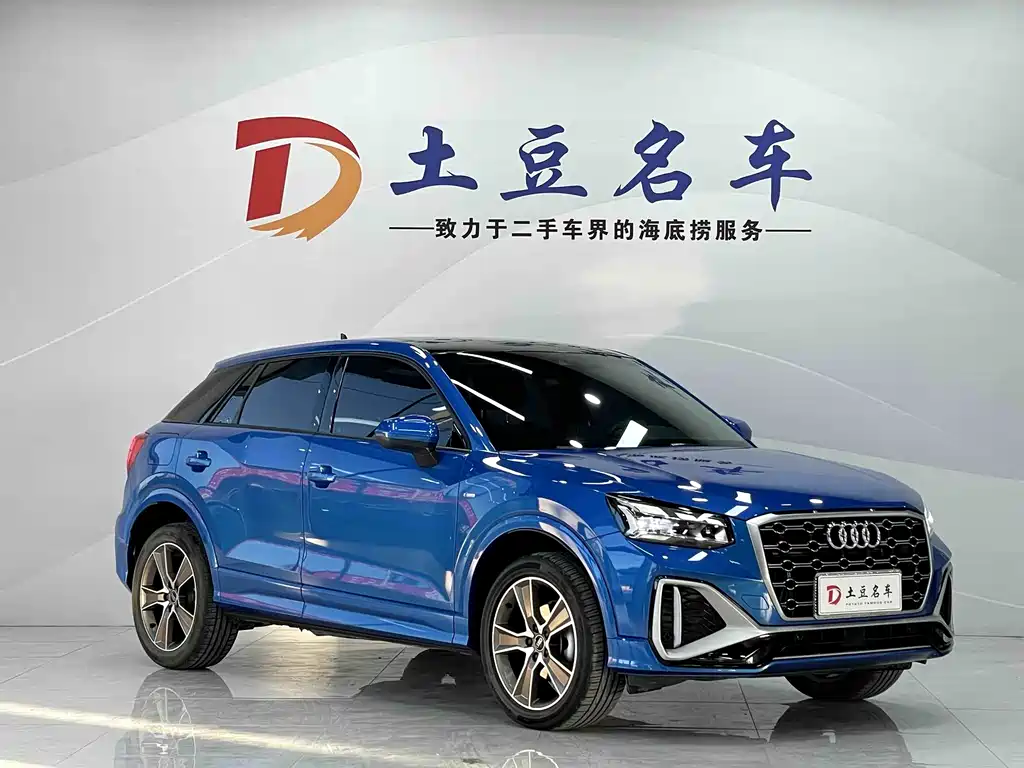 Audi Q2L 2022 — фото 3