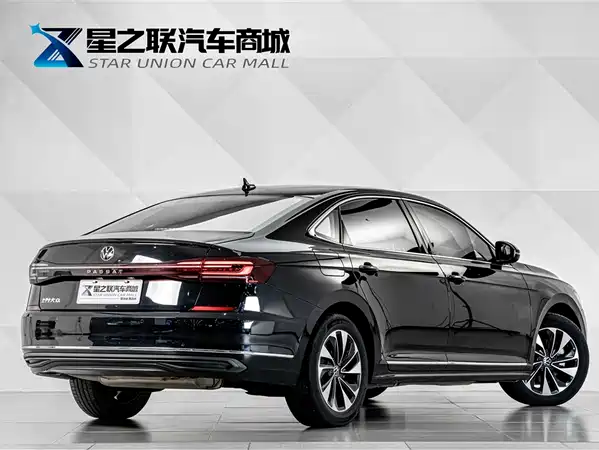 Volkswagen Passat 2025