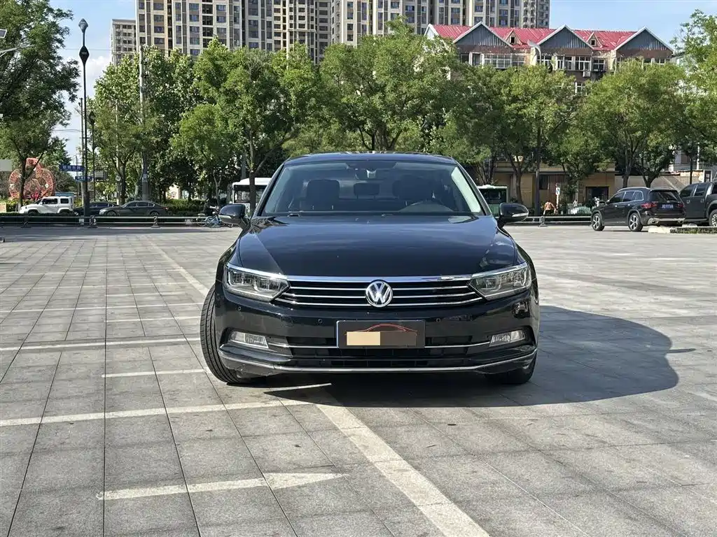 Volkswagen Magotan 2017 — фото 2