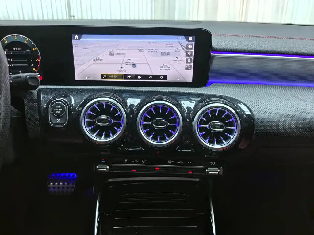 Mercedes-Benz A-Class AMG 2023 — фото 14