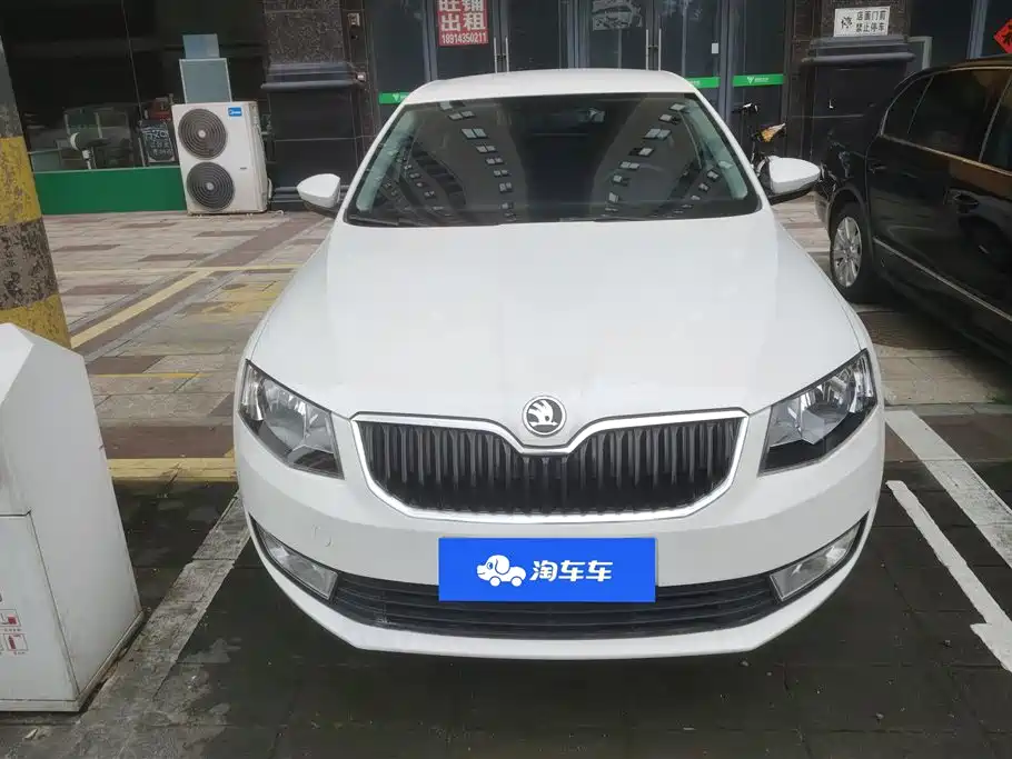 Skoda Octavia 2015 — фото 2