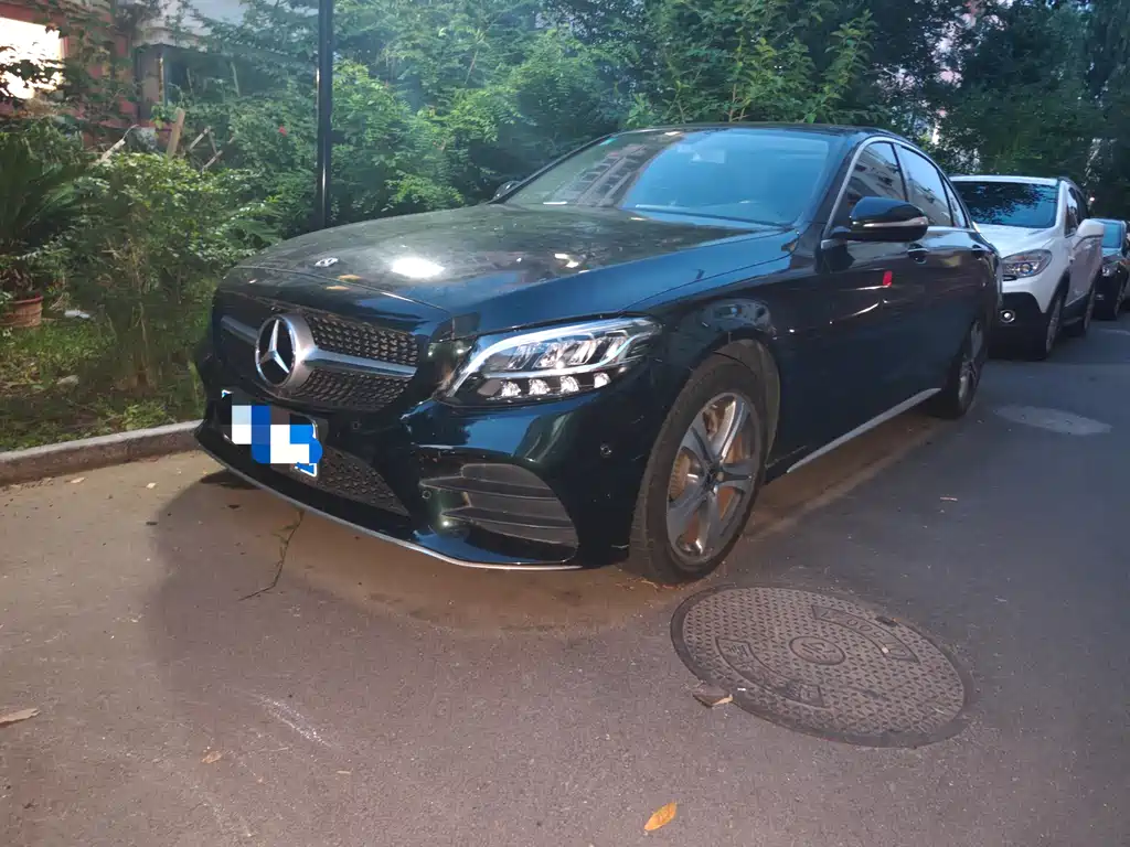 Mercedes-Benz C-Class 2020
