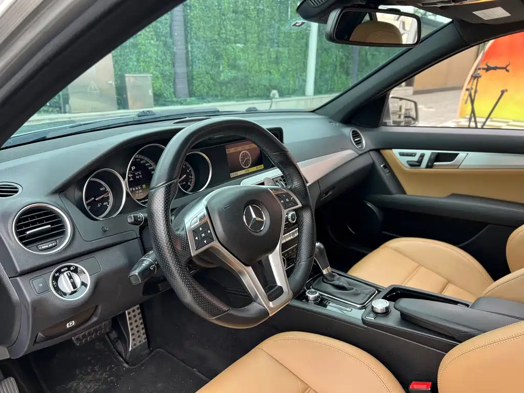 Mercedes-Benz C-Class AMG 2013 — фото 9