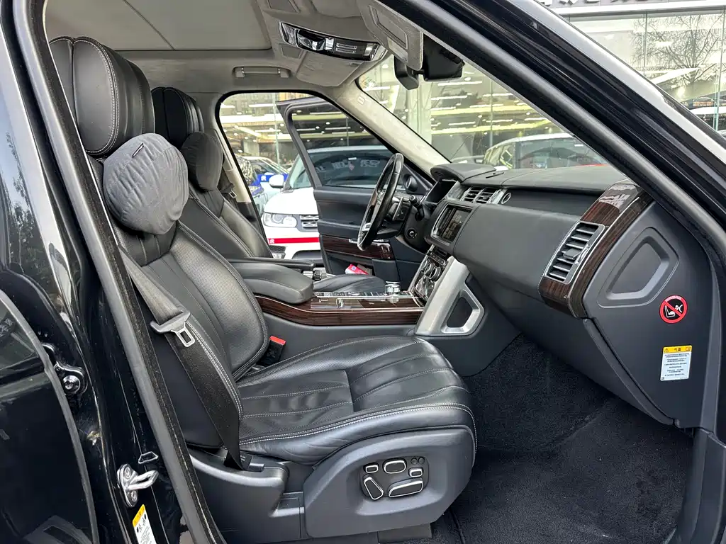 Land Rover Range Rover 2015 — фото 10