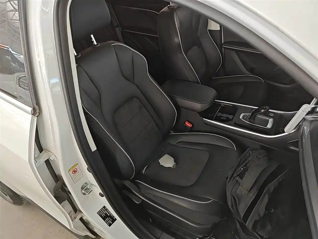 Haval H6 2023 — фото 25