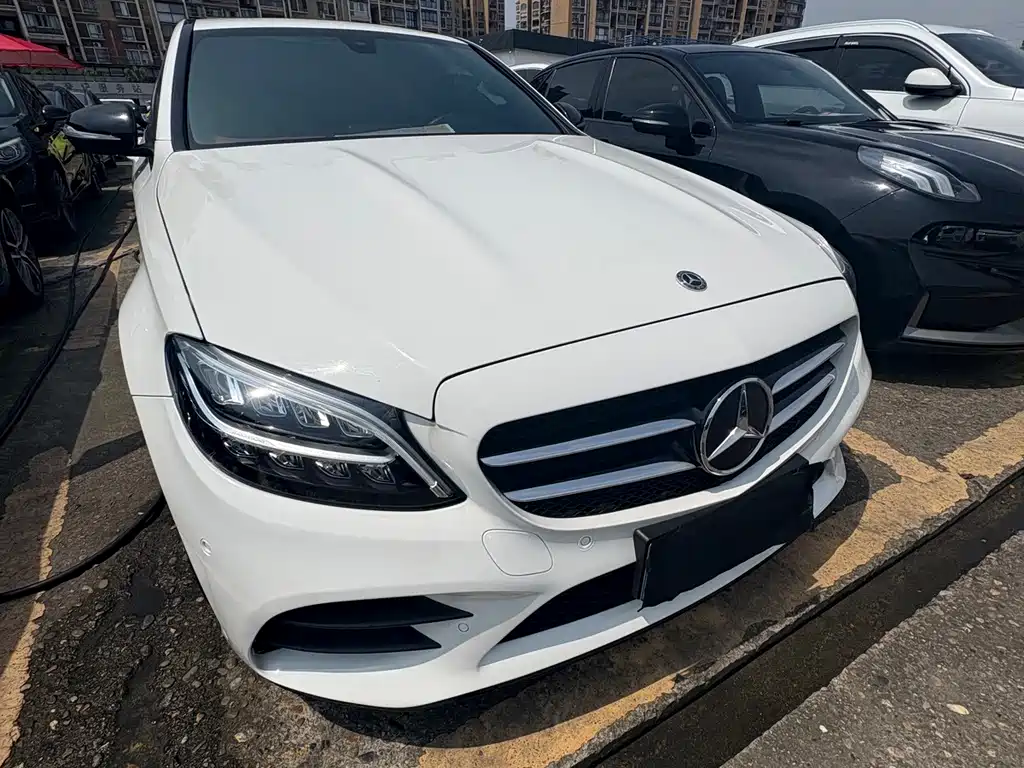 Mercedes-Benz C-Class 2018