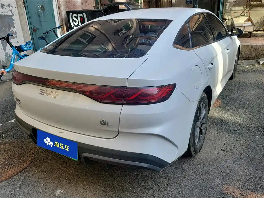 BYD Qin L 2025 — фото 3