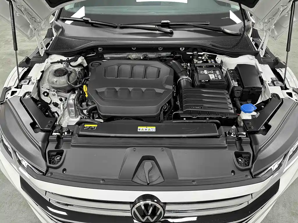 Volkswagen CC 2025 — фото 16