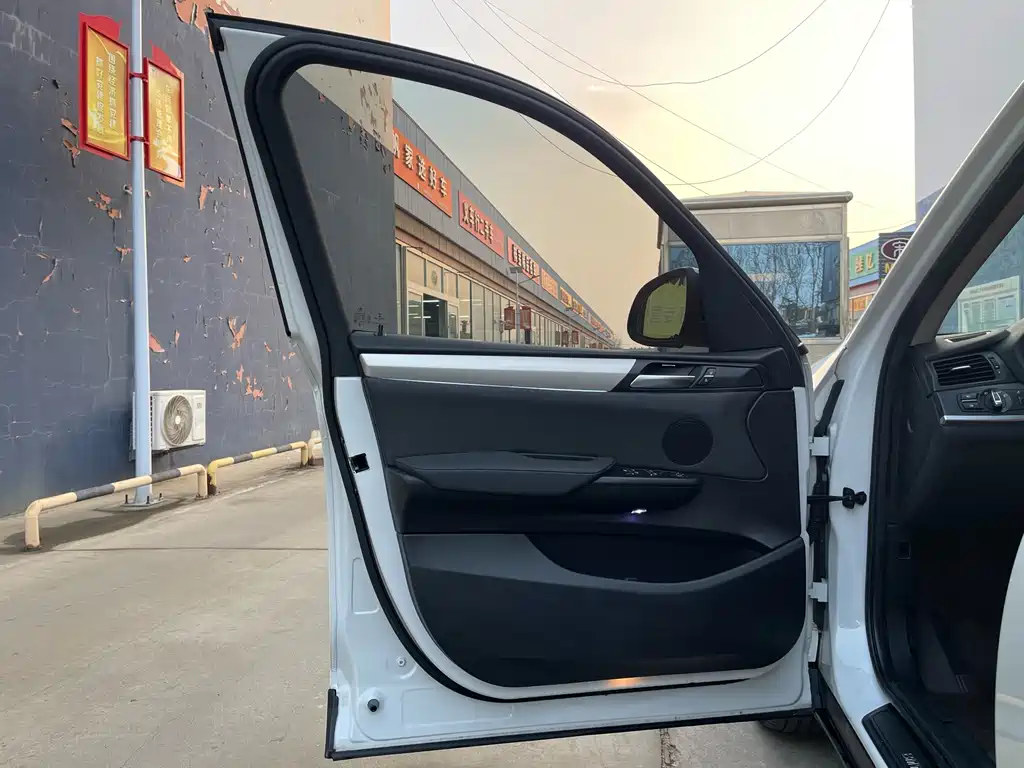 BMW X3 2017 — фото 8