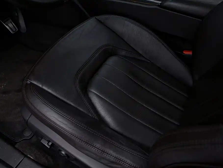 Maserati Quattroporte 2013 — фото 13