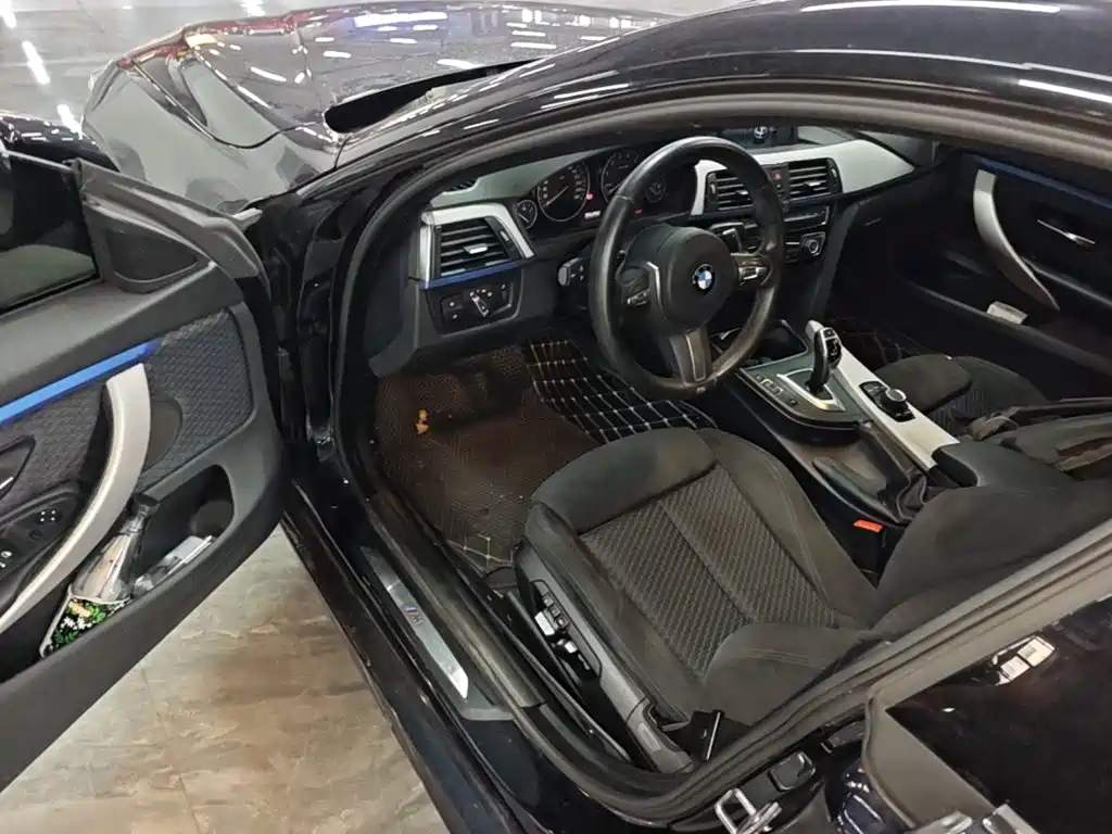 BMW 4 Series 2018 — фото 12