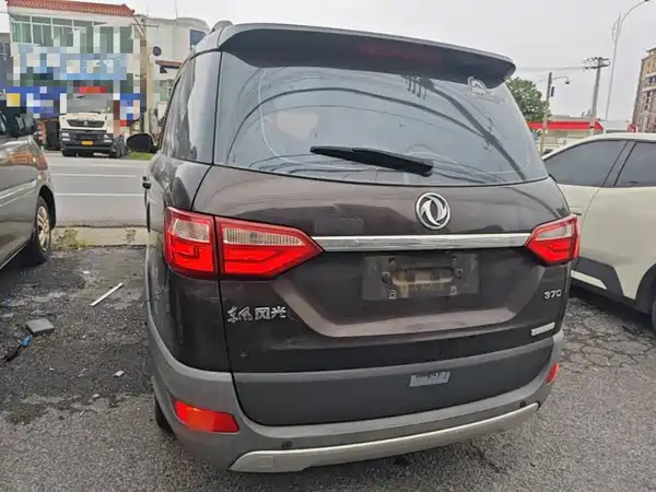 Dongfeng Scenery 370 2016