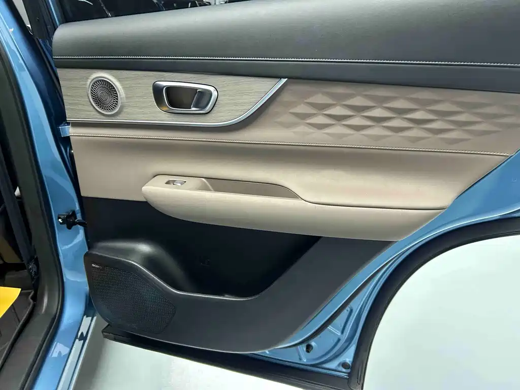 Chery Tiggo 8 PLUS C-DM 2024 — фото 9