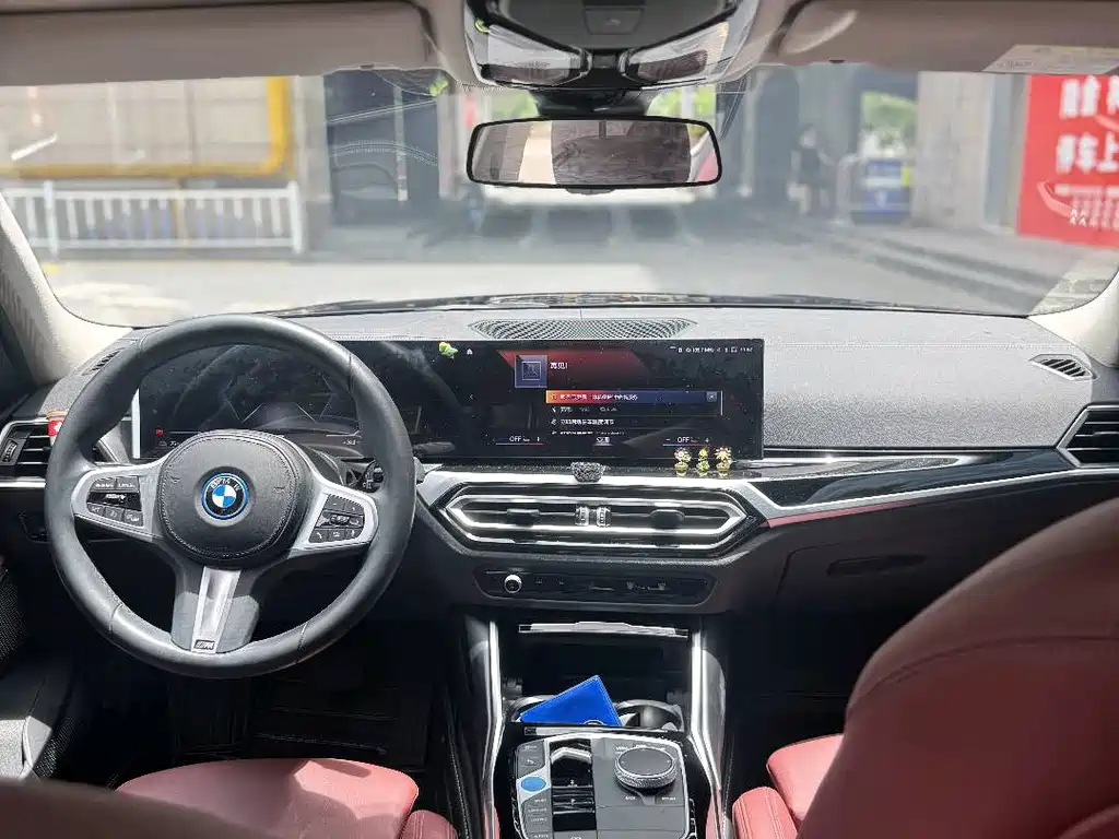 BMW i3 2023 — фото 9