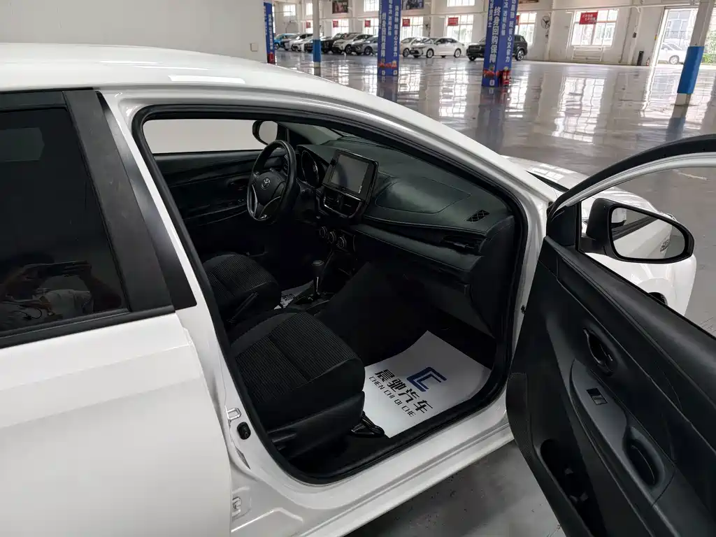Toyota Vios FS 2023 — фото 14