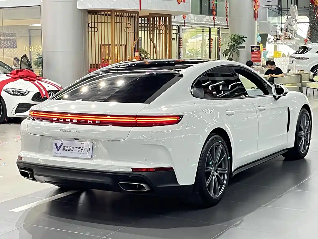 Porsche Panamera 2026 — фото 7