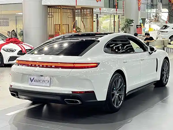 Porsche Panamera 2026
