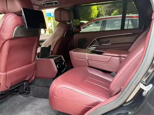 Land Rover Range Rover 2023
