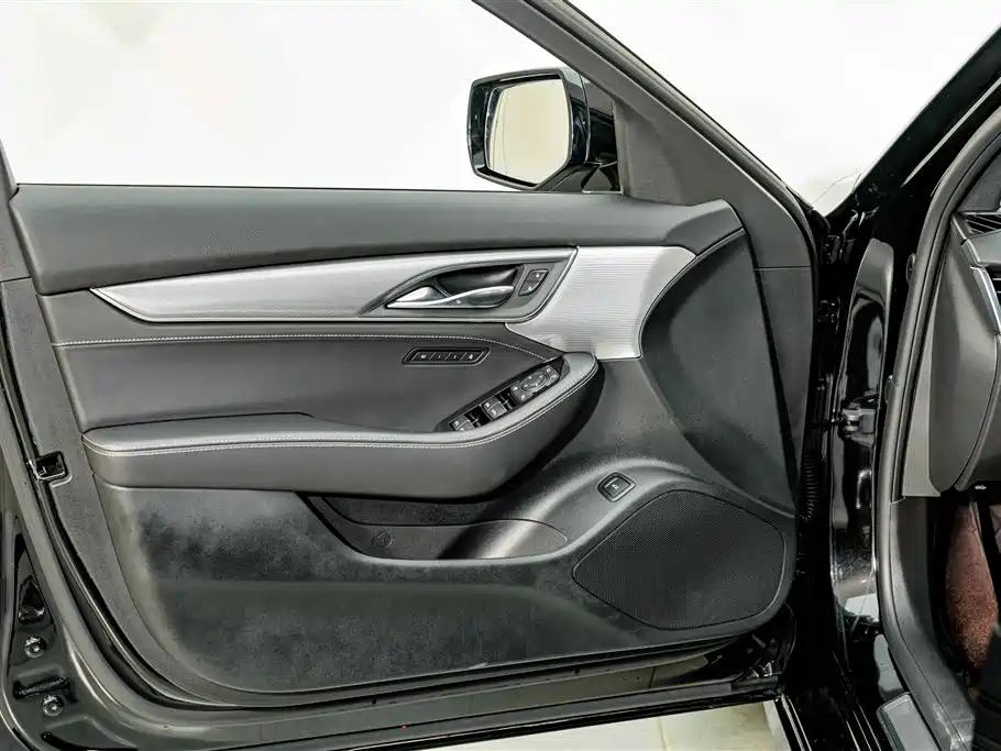 Cadillac CT5 2021 — фото 19