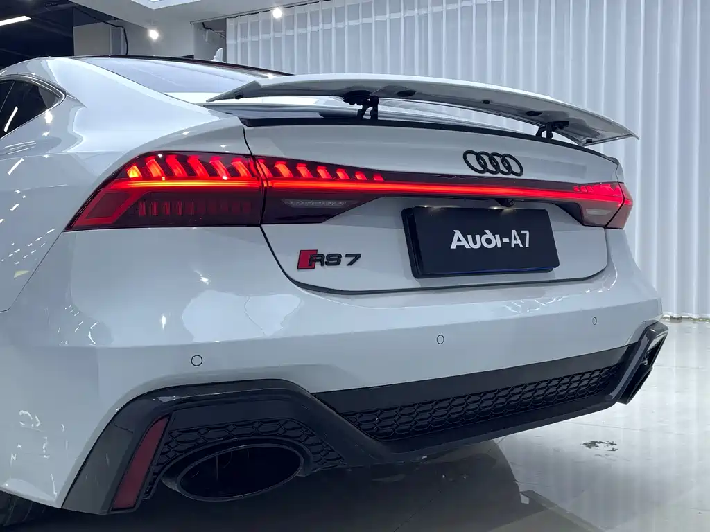 Audi A7 2025 — фото 19