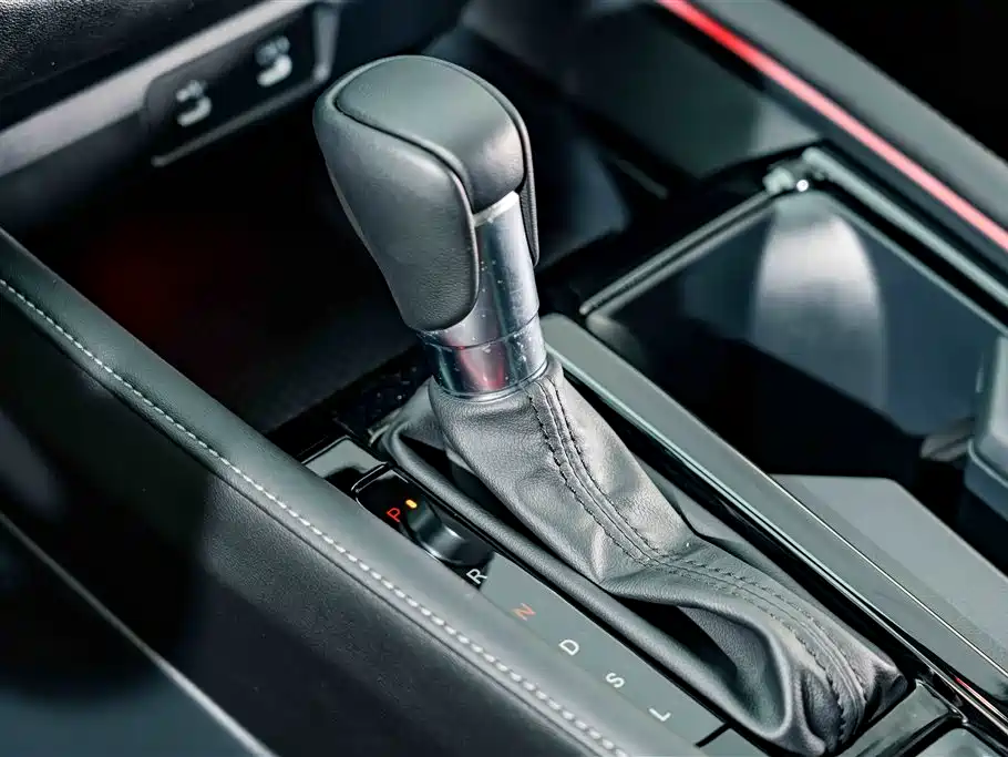 Honda Accord 2023 — фото 14