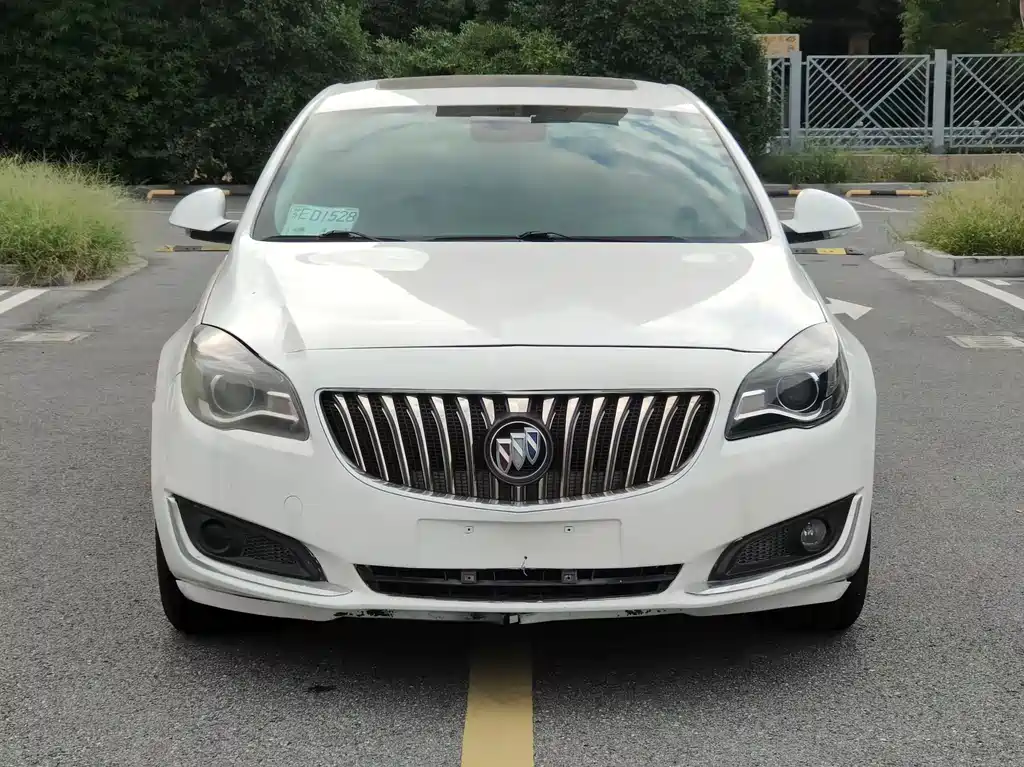 Buick Regal 2015 — фото 2