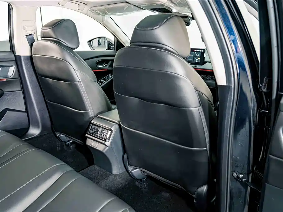 Honda Accord 2023 — фото 20