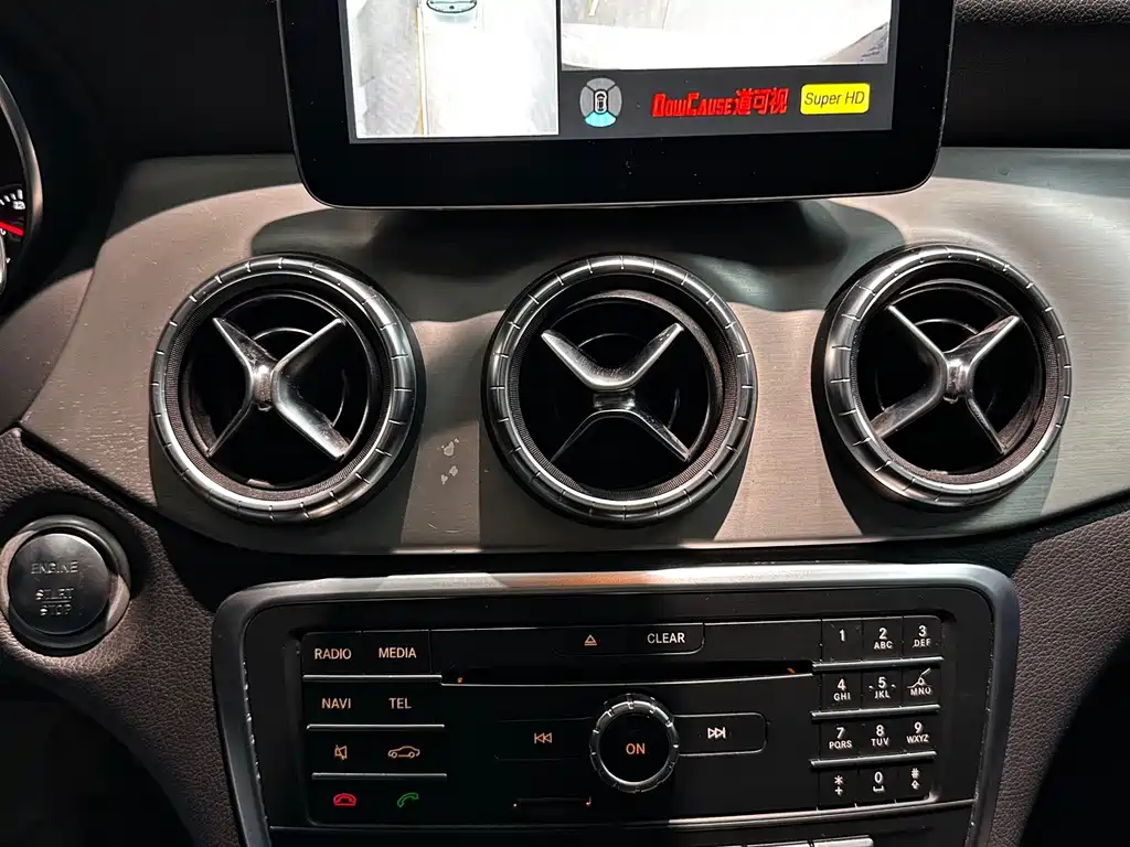 Mercedes-Benz CLA 2017 — фото 12