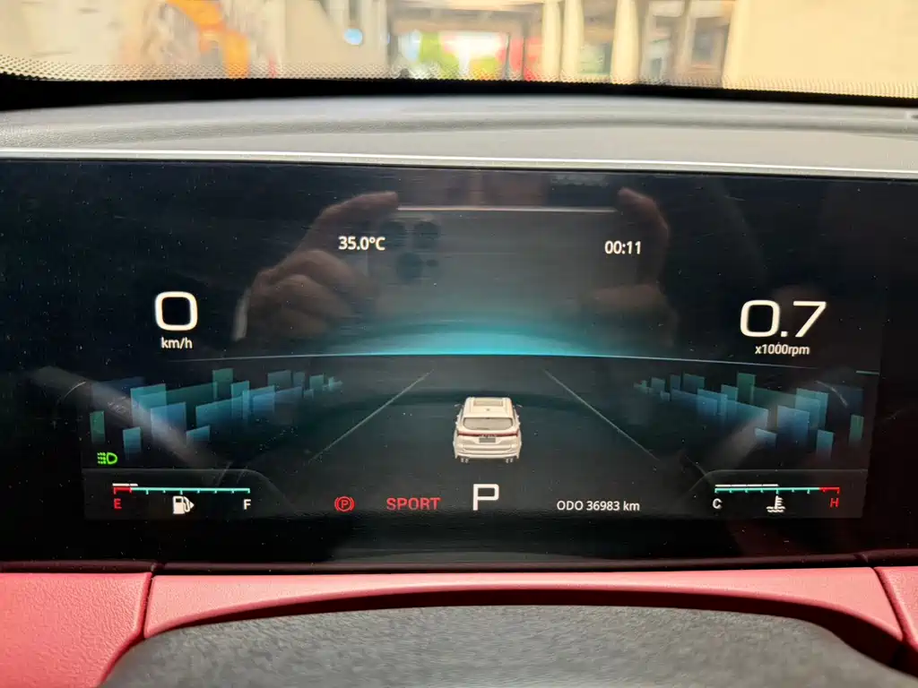 Jetour Jietu X70 PLUS 2023 — фото 12
