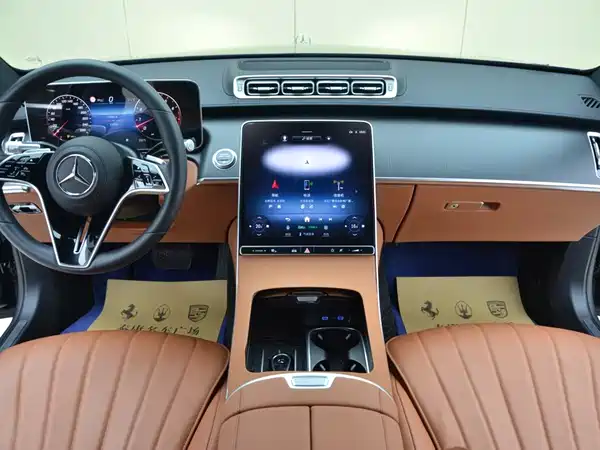Mercedes-Benz S-Class 2025