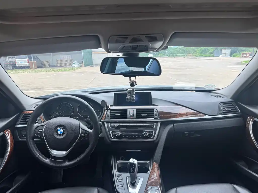 BMW 3 Series 2013