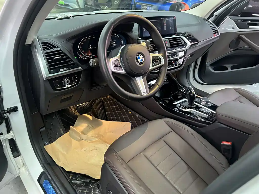 BMW X3 2020 — фото 8
