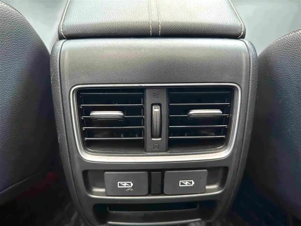 Honda Accord 2022 — фото 16