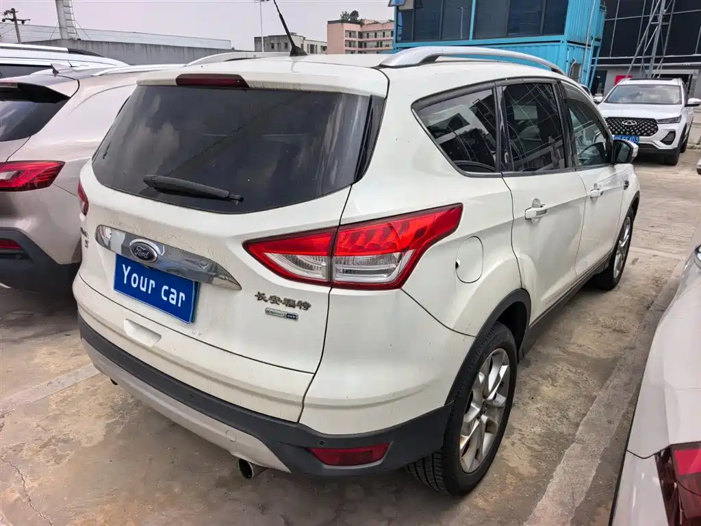Ford Kuga 2014 — фото 5