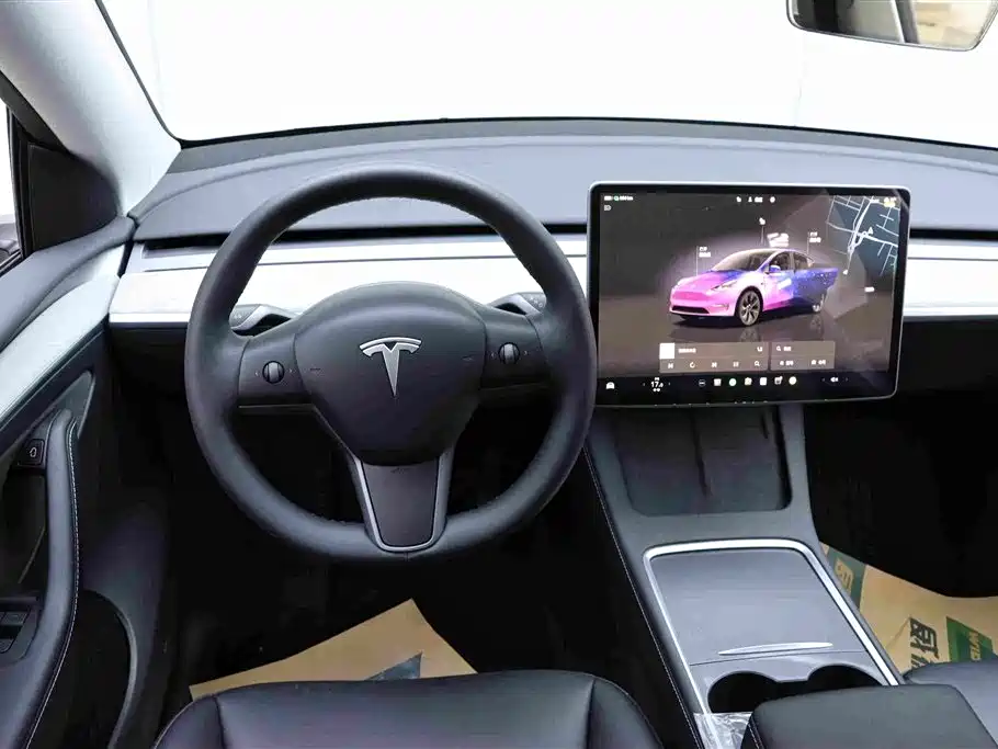 Tesla Model Y 2024 — фото 25