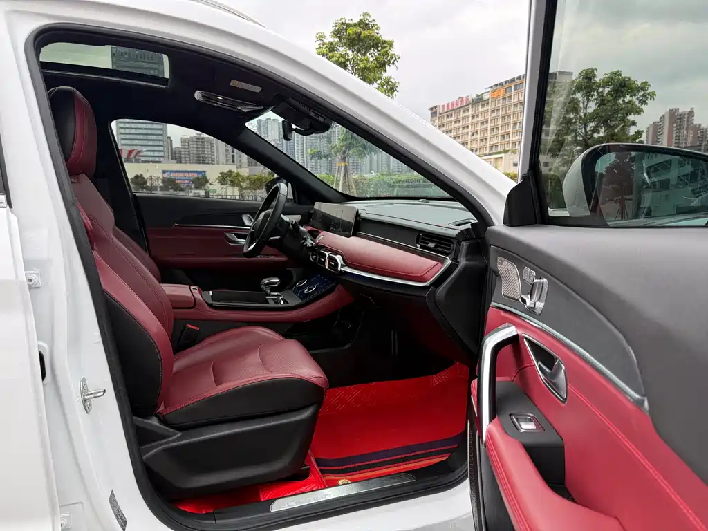 Jetour Jietu X70 PLUS 2021 — фото 12