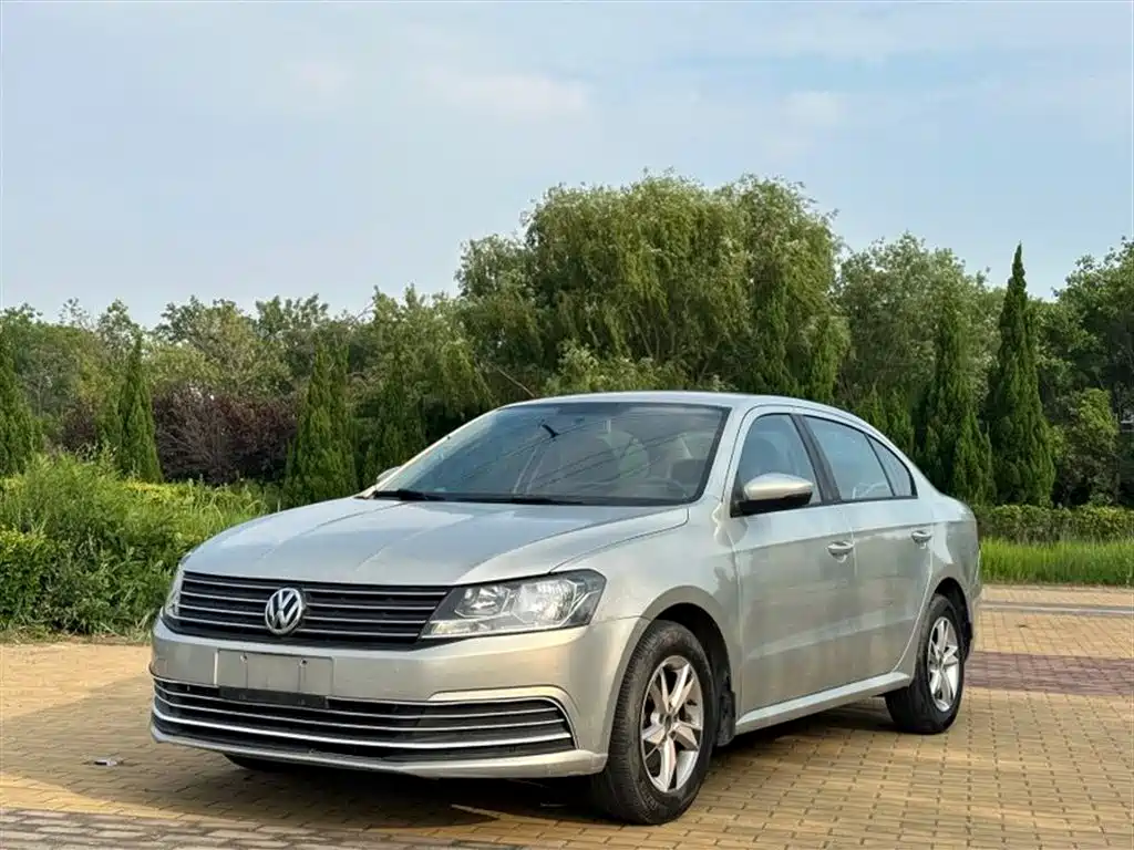 Volkswagen Lavida 2016 — фото 1