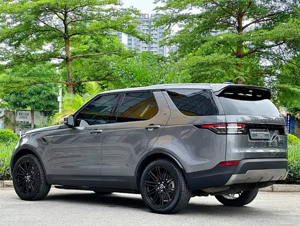 Land Rover Discovery 2017