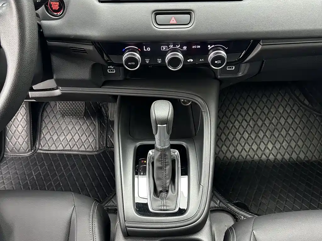 Honda Vezel 2023 — фото 15