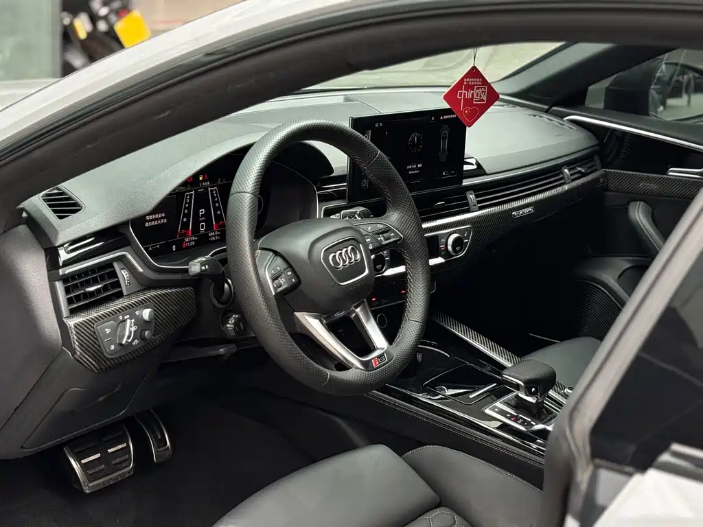 Audi RS 5 2022 — фото 9