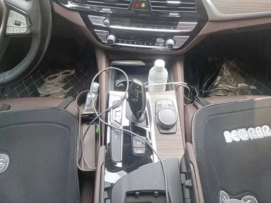 BMW 5 Series New Energy 2020 — фото 16