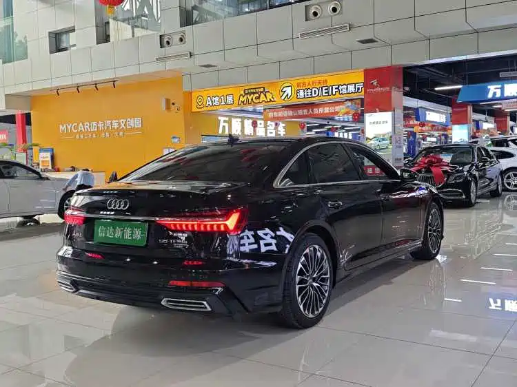 Audi A6L New Energy 2022 — фото 18