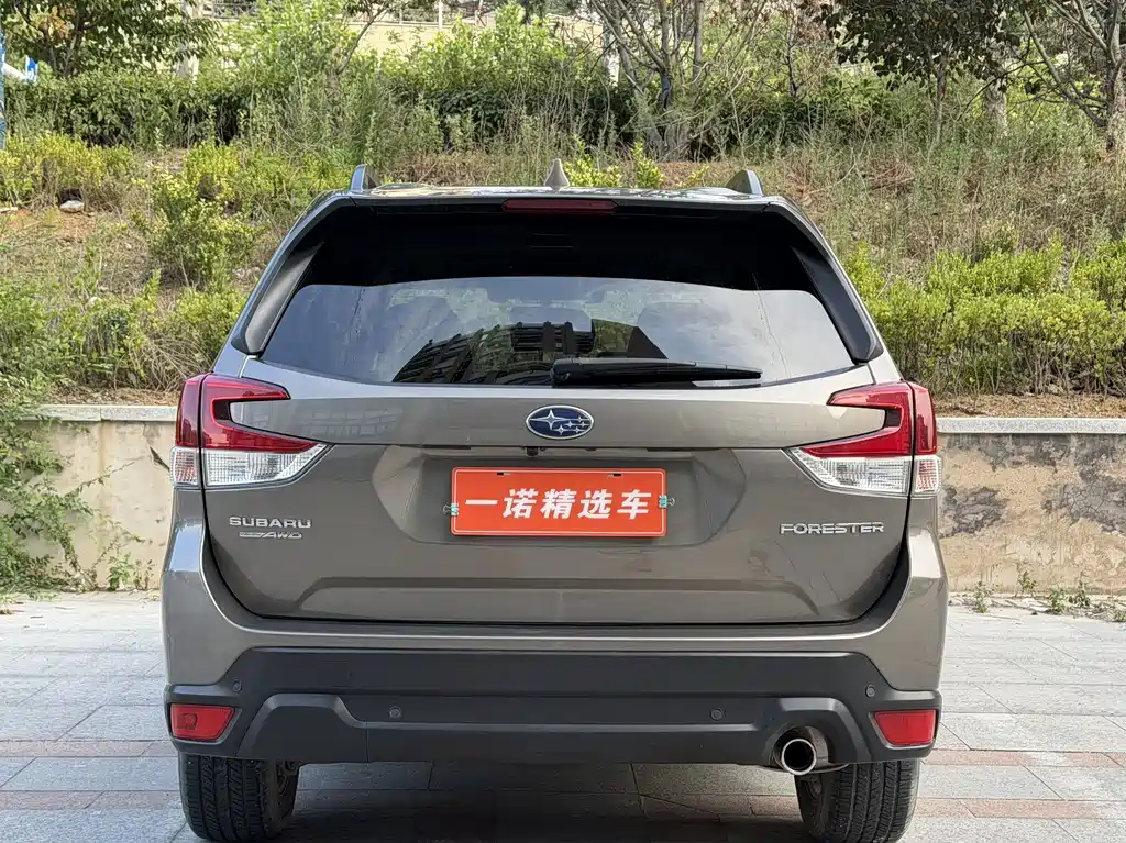 Subaru Forester 2020 — фото 4