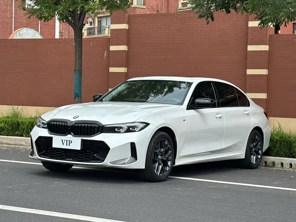 BMW 3 Series 2025