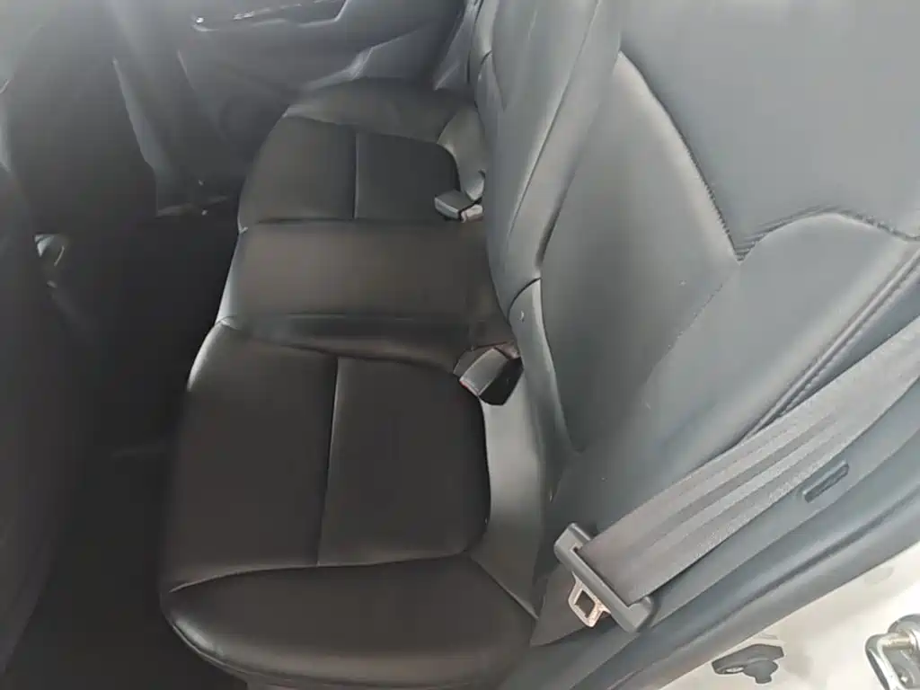 Kia K2 2015 — фото 17