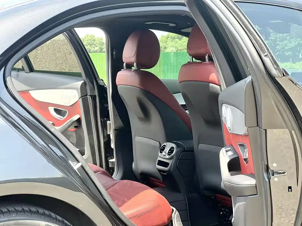 Mercedes-Benz C-Class 2021 — фото 10
