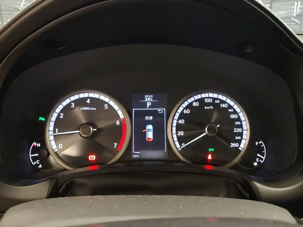 Lexus NX 2015